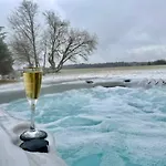 Le Repere Des Generations-15 Pers-sauna-piscine-spa- Terrain Boulles Horská chata Champdray